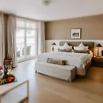 Ostseebad Strandhotel Mit Sauna By Belvilla Hotel 4*