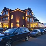 Ostseebad Strandhotel Mit Sauna By Belvilla ハイケンドルフ