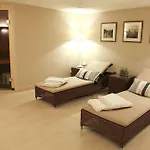Ostseebad Strandhotel Mit Sauna By Belvilla ホテル 4*