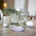 Ostseebad Strandhotel Mit Sauna By Belvilla ハイケンドルフ
