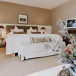 Ostseebad Strandhotel Mit Sauna By Belvilla