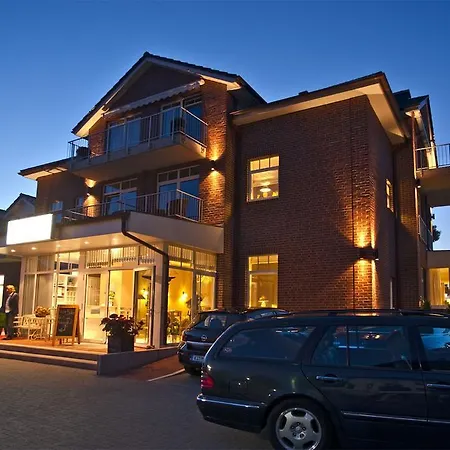 Hotel Strandhotel Seeblick, Ostseebad 4*