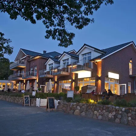 Hotel Strandhotel Seeblick, Ostseebad