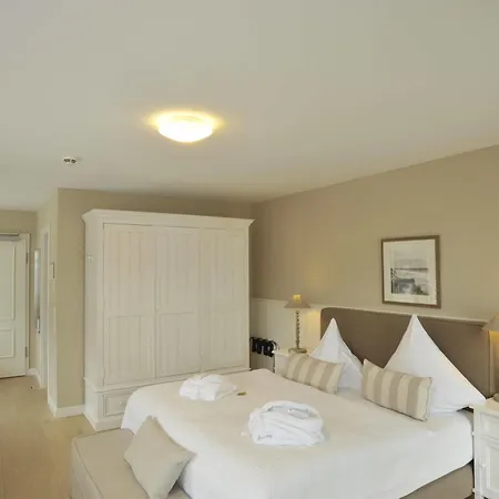 Hotel Strandhotel Seeblick, Ostseebad 4*