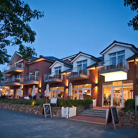 Ostseebad Strandhotel Mit Sauna By Belvilla 4*