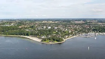 Ostseebad Strandhotel Mit Sauna By Belvilla Heikendorf