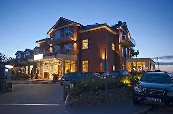 Ostseebad Strandhotel Mit Sauna By Belvilla Hotel Heikendorf